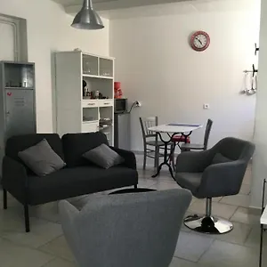 Agréable Maison De Village Provençal Volx