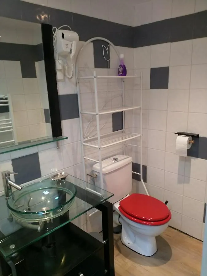 Petite Maisonnette D'Environ 25M2 Tout Confort Oraison Apartman